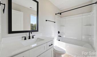 1431 Hilltop St, Albemarle, NC 28001