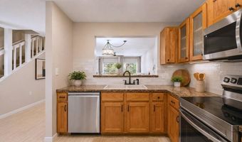641 Maple Oak Cir 101, Altamonte Springs, FL 32701