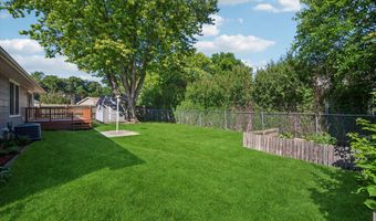 911 Mesa Verde Pl, Ames, IA 50014