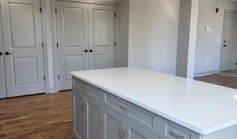 248 Route 46 E B, Andover, NJ 07801