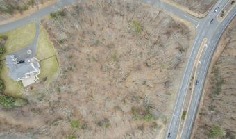 15 Parsons Way, Avon, CT 06001