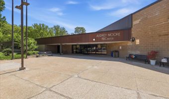 5014 GLEN PARK Rd, Annandale, VA 22003