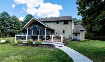 39 Sumner Brown Rd, Cumberland, RI 02864