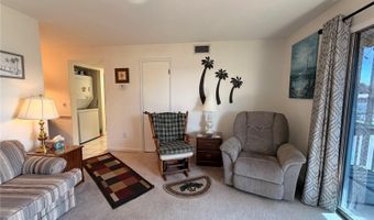 1640 JUNO Trl 205B, Astor, FL 32102