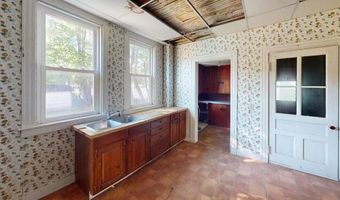 12 Bowles Ave, Bar Harbor, ME 04609