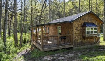 22 Still Hand Ln, Beattyville, KY 41311