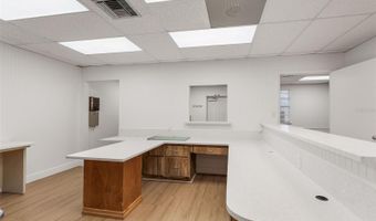 600 LAKEVIEW Rd 2B, Clearwater, FL 33756