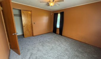 105 Able St, Big Sandy, TN 38221
