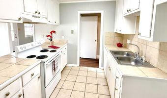 2043 Shady Oaks Dr, Baton Rouge, LA 70815