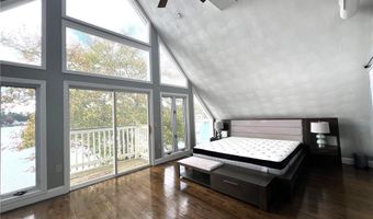 242 Shady Valley Rd, Coventry, RI 02816