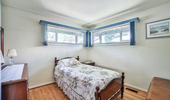 26 Devon Ln, Amherst, NY 14221