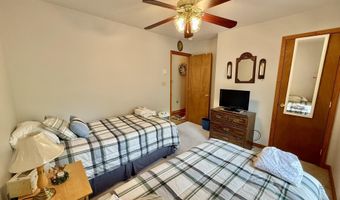 44 Berryman Ln, Albrightsville, PA 18210