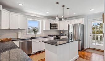 468 21st St St, Avalon, NJ 08202