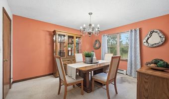 7 Dogwood Dr, Ansonia, CT 06401