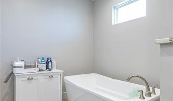 136 Cessna Ct, Abilene, TX 79602