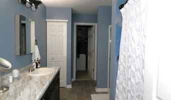 203 Abby Ln, Batesville, IN 47006