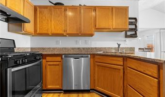 4301 Keats Ct, Austell, GA 30106