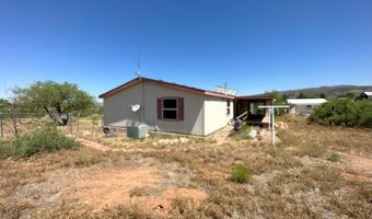 605 S Heathers Way, Cornville, AZ 86325