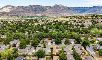 68 E Bonanza Pl, Battlement Mesa, CO 81635