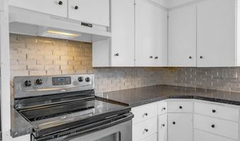 3017 Lincoln Way, Ames, IA 50014