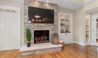 3120 Windmill Dr, Adrian, MI 49221