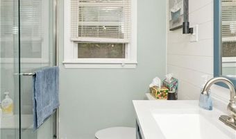 44 Highbank Ave, North Kingstown, RI 02852