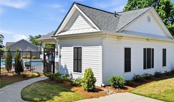 1033 Annazanes Ct, Alpharetta, GA 30004