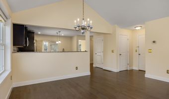 3 Wilson Way, Brentwood, NH 03833