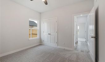 801 Avondale Dr, Alma, AR 72921