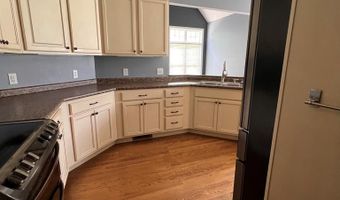 302 Brookside Dr, Algood, TN 38506