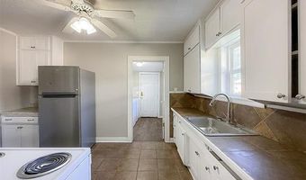 319 E 13th St, Ada, OK 74820