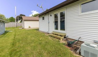 1413 E MARQUETTE St, Appleton, WI 54911