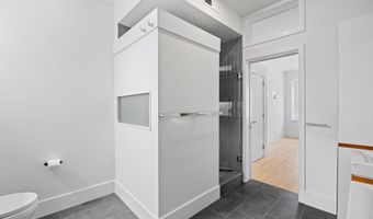 252 SUMAC St, Philadelphia, PA 19128