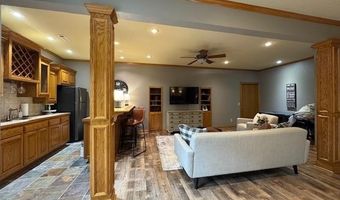 3906 NE Cadbury Ave, Bentonville, AR 72712