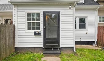 37 2ND Ave, Claymont, DE 19703