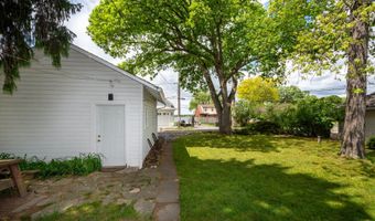 42986 N Lenora St, Antioch, IL 60002