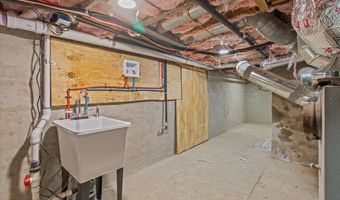 35 Church St, Allentown, NJ 08501