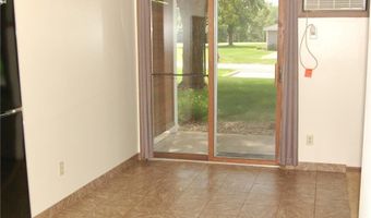 7600 157th St W 105, Apple Valley, MN 55124