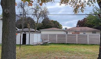 631 E CALUMET St, Appleton, WI 54915