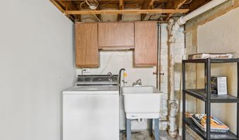 2169 FIRETHORN Rd, Baltimore, MD 21220