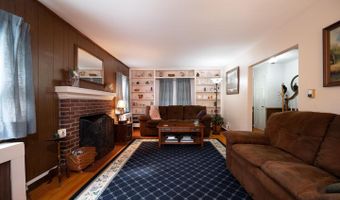 203 COMMONWEALTH Ave, Claymont, DE 19703