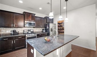 37 Kings Cross Ct, Beaufort, SC 29902