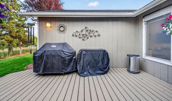 62633 Hawkview Rd, Bend, OR 97701