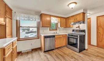 571 Burroughs Dr, Amherst, NY 14226