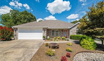 8 Hillswick Dr, Bella Vista, AR 72715