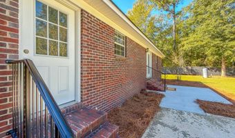 214 Riverchase Dr, Bainbridge, GA 39819