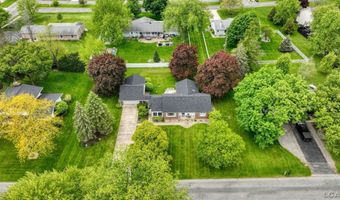 425 W Oregon Rd St, Adrian, MI 49221