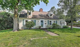 10 Roosevelt Ave, Lincoln, RI 02865