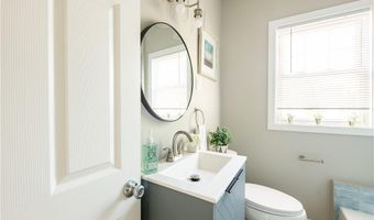 122 S Blossom St, East Providence, RI 02914