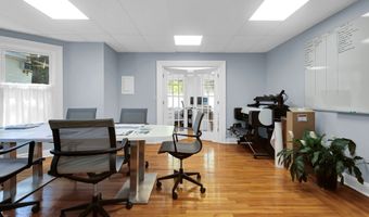 211 Montowese St 1st floor, Branford, CT 06405